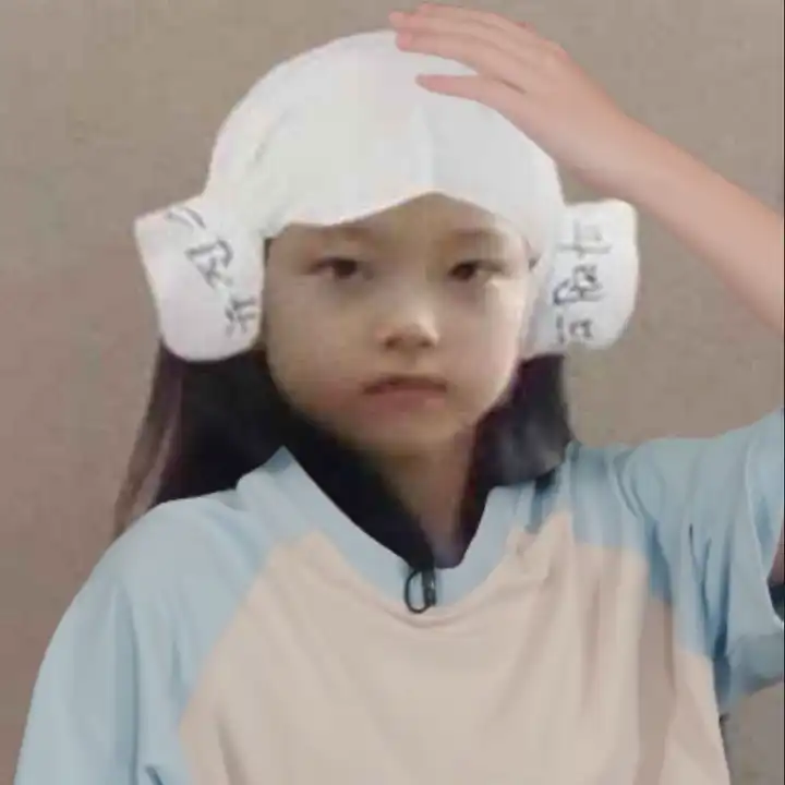 DAZ4gdPzUJW